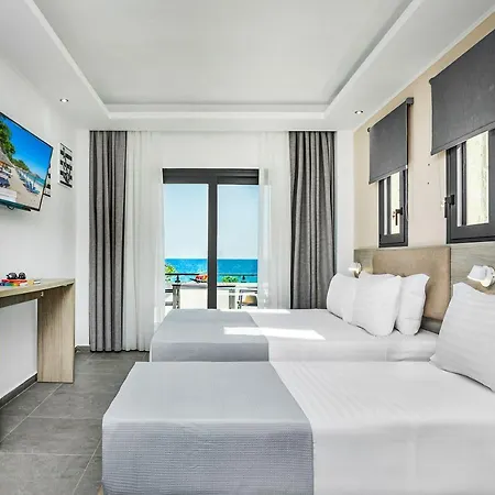 Aparthotel Newstory *