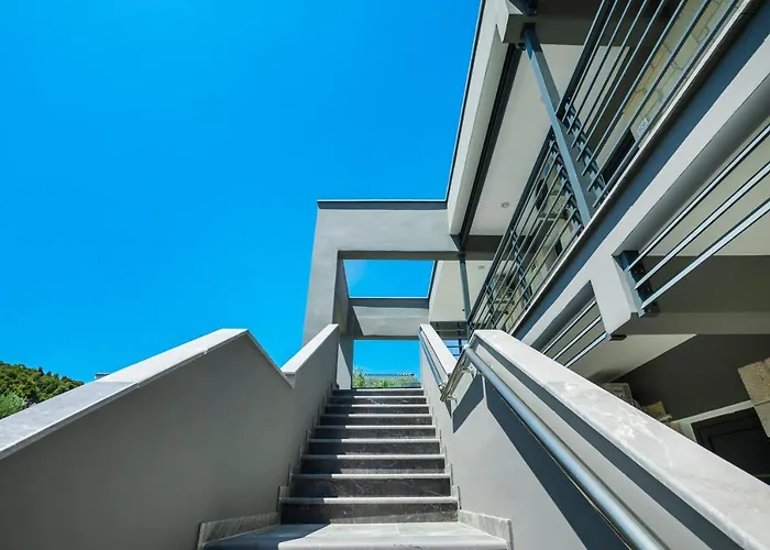 公寓式酒店 Newstory 4*